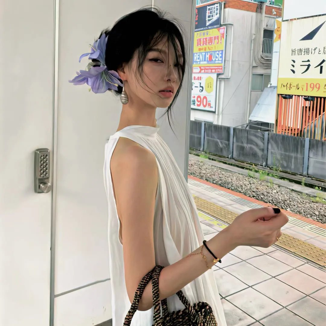 四月的女儿